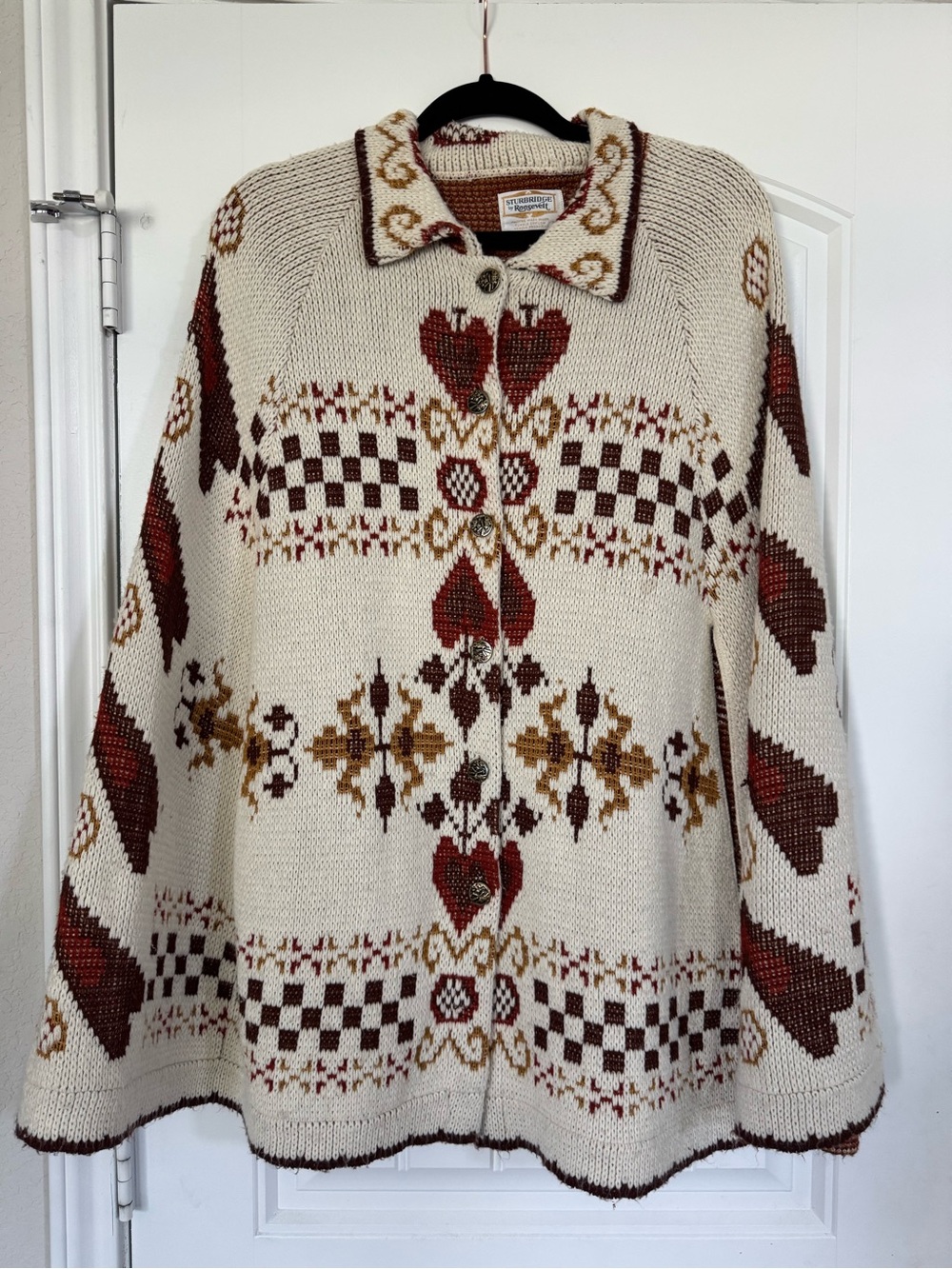 Vtg Sturbridge by Roosevelt Dutch Hearts Beige Brown Red Knit Poncho Buttons OS